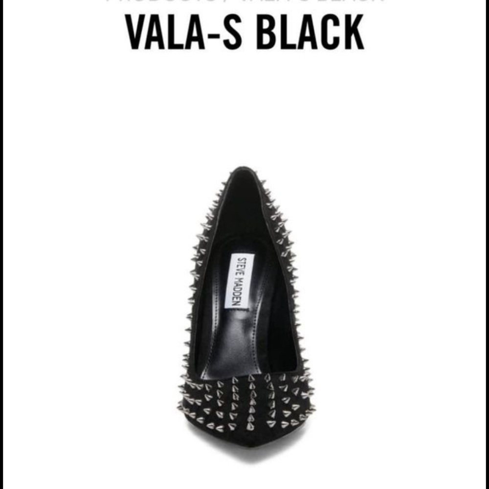 Black spiked pump Vala-S